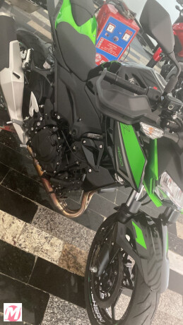 moto-kawasaki-z-400-z-400-por-r2950000-em-so-paulo-sp-big-0