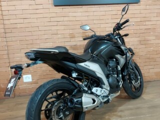 Moto Yamaha Fazer 250 ABS Fazer 250 ABS por R2085000 em ANGRA DOS REIS RJ