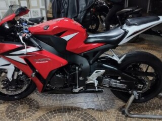 Moto Honda CBR 1000 RR Fireblade CBR 1000 RR Fireblade por R5200000 em SOROCABA SP