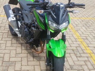 Moto Kawasaki Z 400 Z 400 por R2550000 em BAURU SP