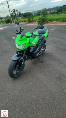 moto-kawasaki-z-750-z-750-por-r3000000-em-dois-crregos-sp-big-1