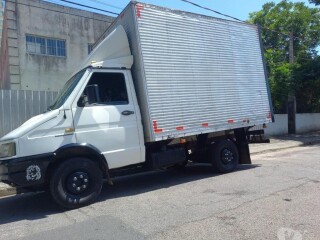 Pequenas mudancas e transportes Jacarei SP Fretes e mudancas no [***] 