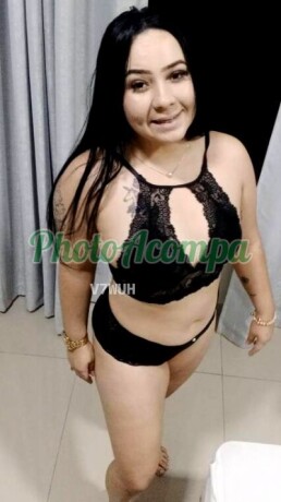 isabella-santos-namoradinha-carinhosa-para-te-massagear-gostoso-big-0