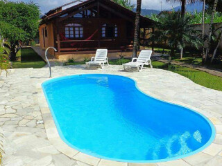 Casa de temporada em Cabore, Paraty Rio de Janeiro. Casa com Piscina para até 12 Pessoas.